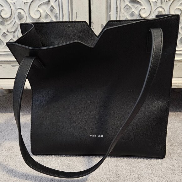 Pixie Mood Alicia Tote Bag - Black Vegan Leather - Picture 3 of 14